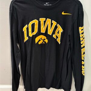 Nike Black and Yellow Iowa Hawkeyes Long Sleeve Shirt - Mens Med